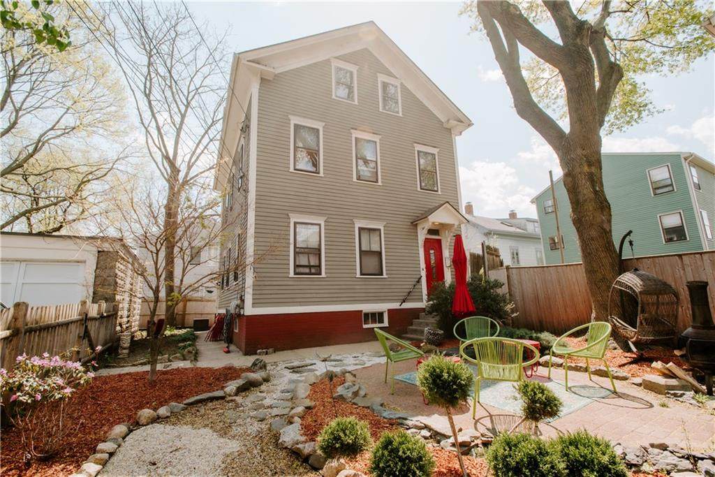 90 Willow Street - Photo 1