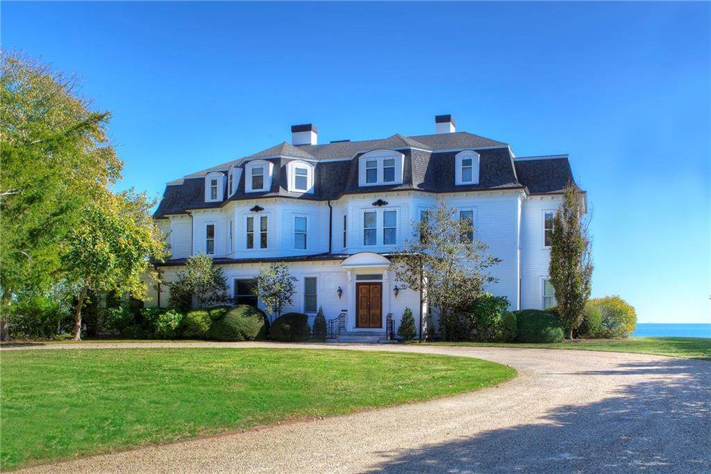 662 Bellevue Avenue - Photo 1