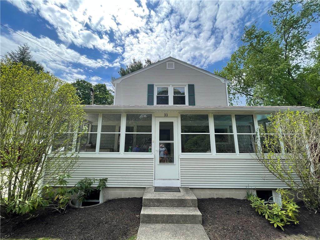 33 Abbott Avenue - Photo 1