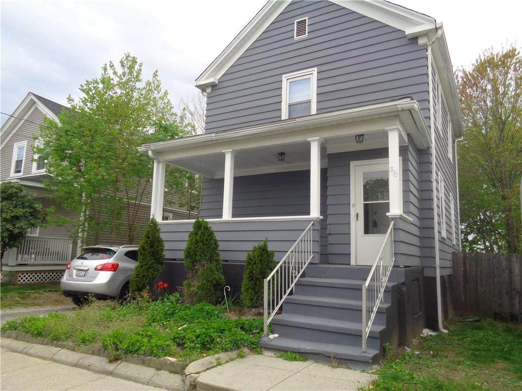 370 Sharon Street - Photo 1