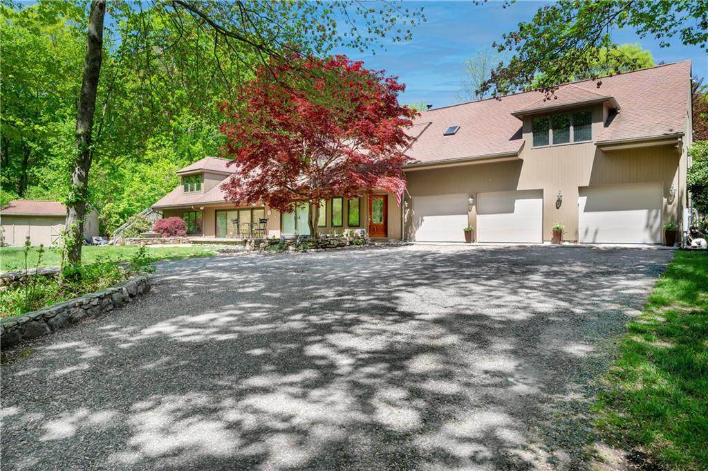 10 Heidi Road - Photo 1