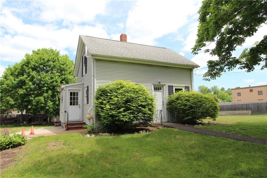 8 Brook Street - Photo 1