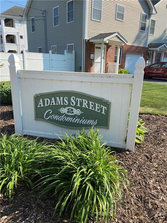 2 Adams Lane - Photo 1