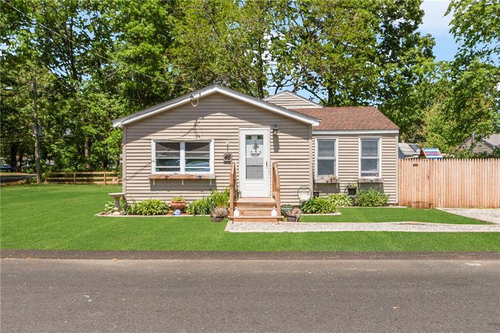 45 Pinehurst Avenue - Photo 1