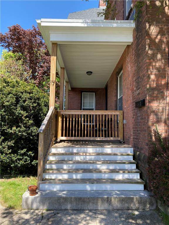 17 Blackstone Street - Photo 1