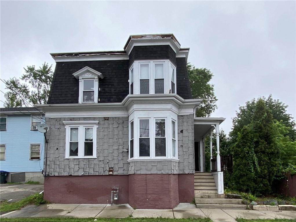 406 Cahill Street - Photo 1
