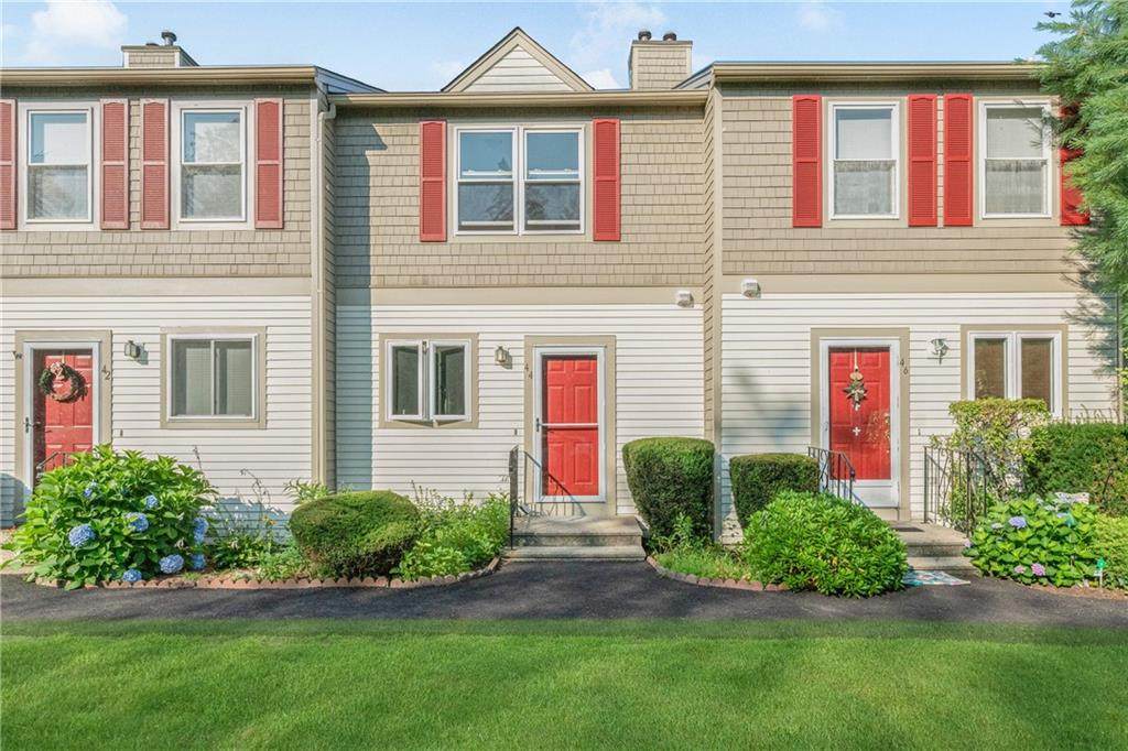 44 Fairway Drive - Photo 1