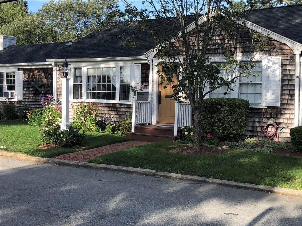 317 Smithfield Road - Photo 1
