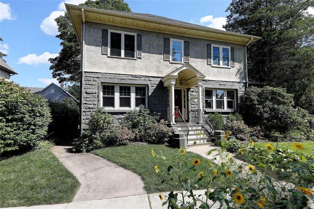173 Morris Avenue - Photo 1
