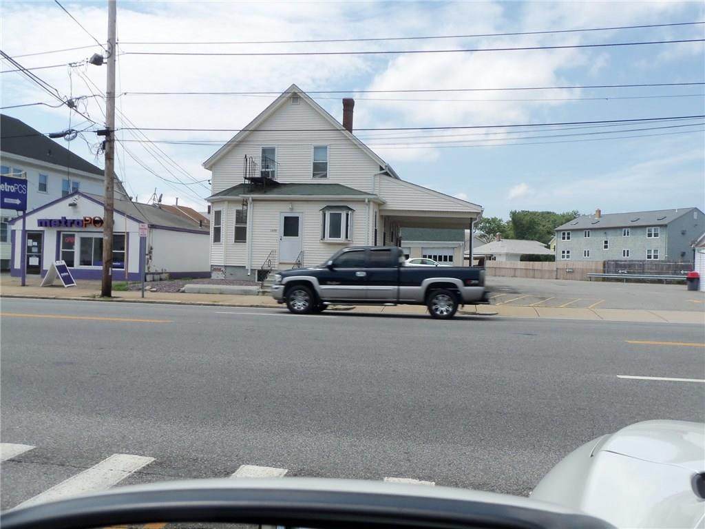 1470 Newport Avenue - Photo 1