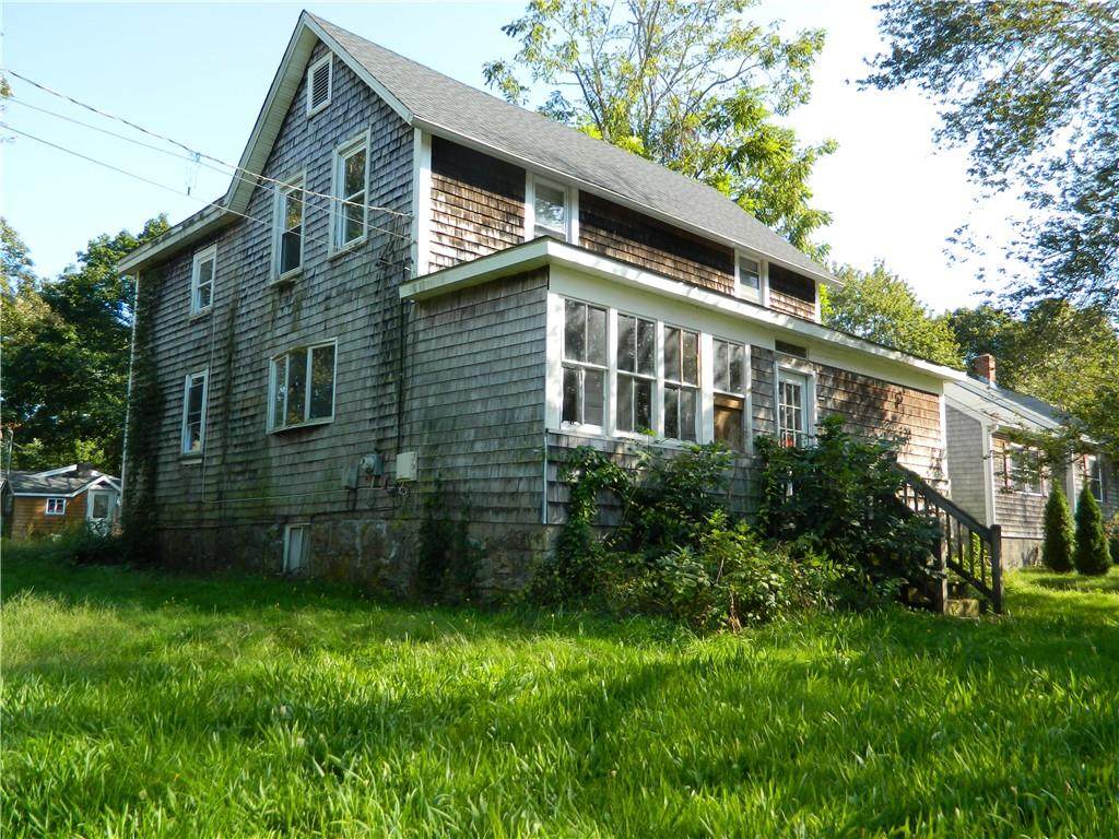 135 Willard Avenue - Photo 1