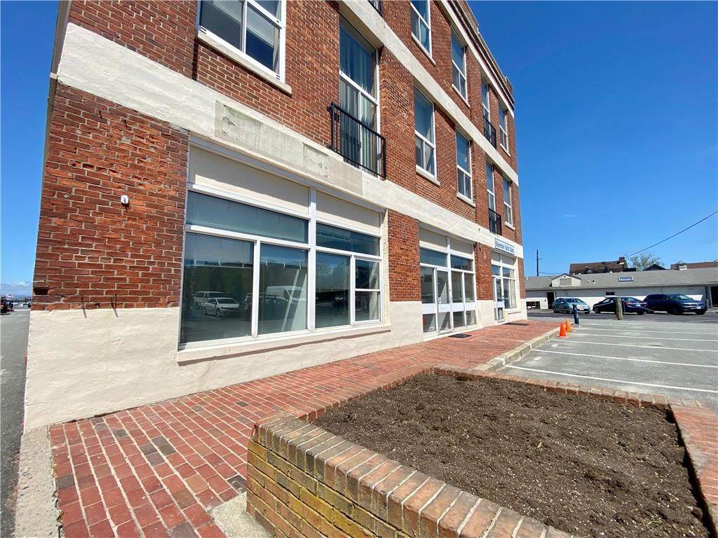 1 Commercial - Photo 1