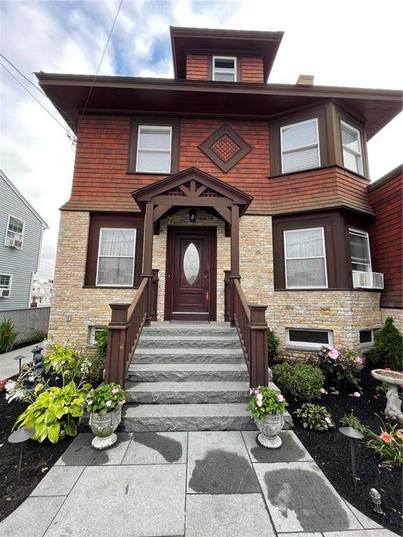 142 Waterman Avenue - Photo 1