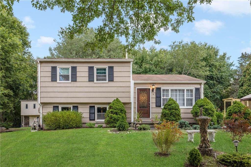 9 Red Barn Drive - Photo 1