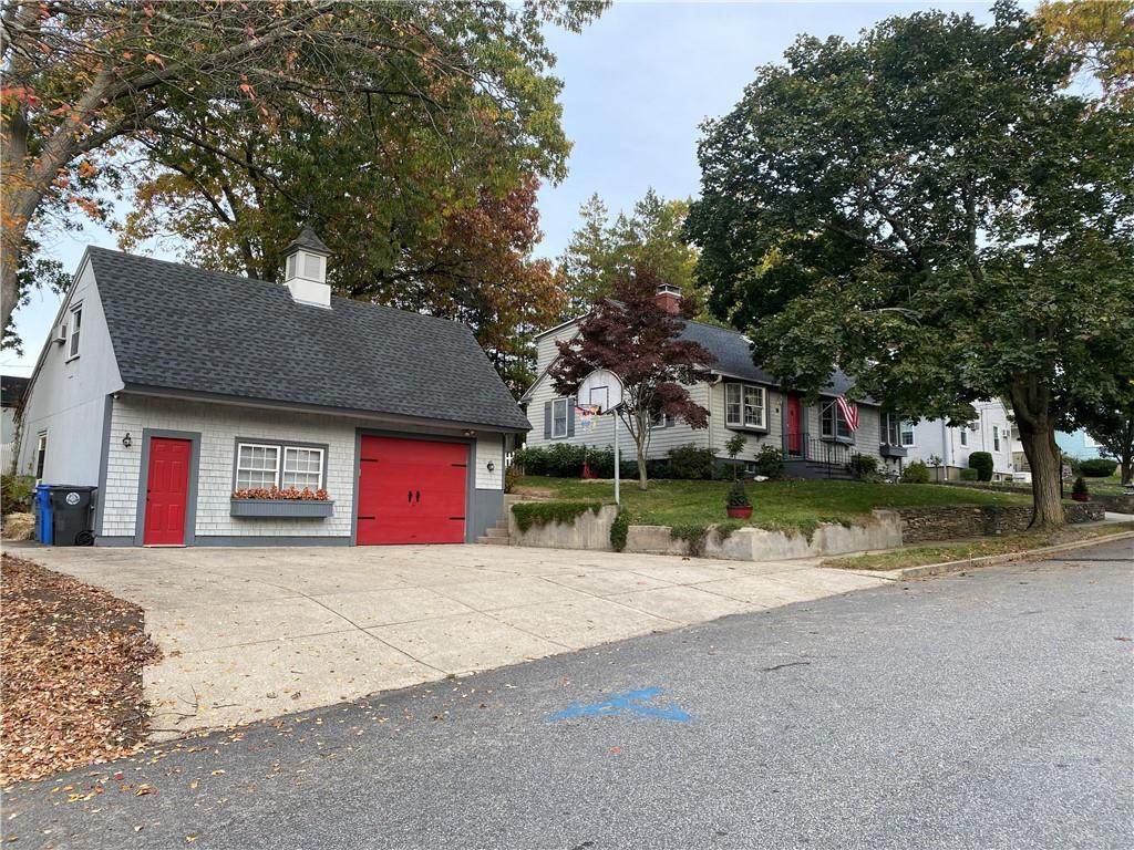107 Norman Avenue - Photo 1
