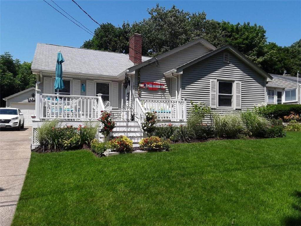 106 Parkside Avenue - Photo 1