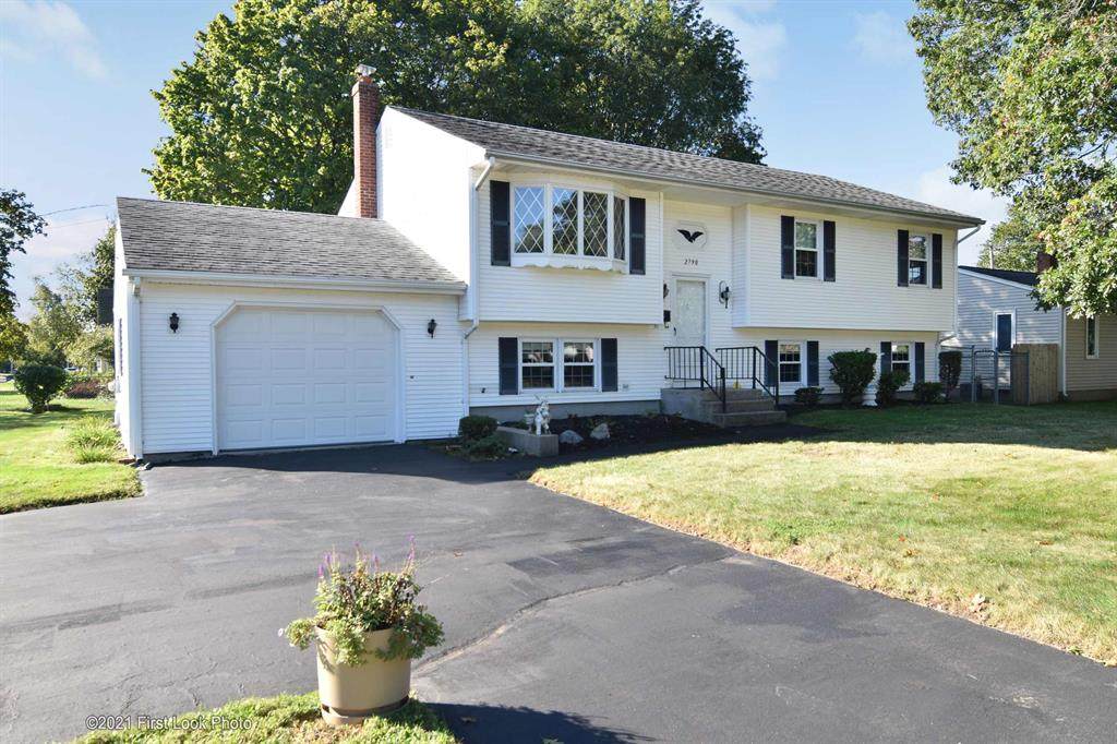 2790 West Shore Road - Photo 1