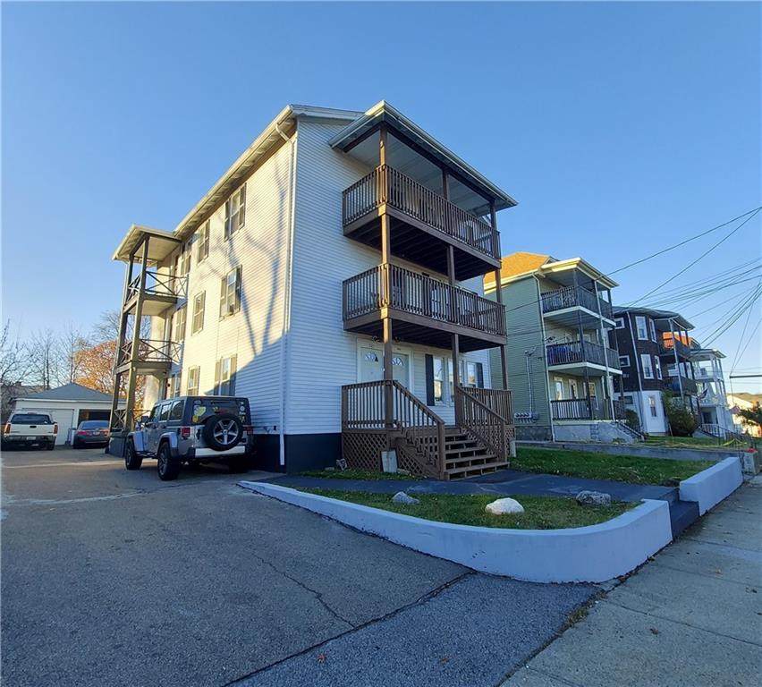 543 Providence Street - Photo 1