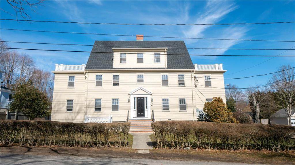 118 Ruggles Avenue - Photo 1