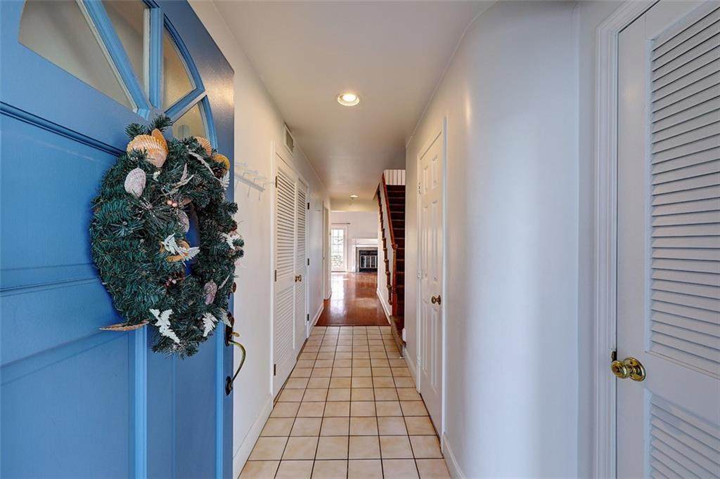 126 Corey Lane - Photo 1