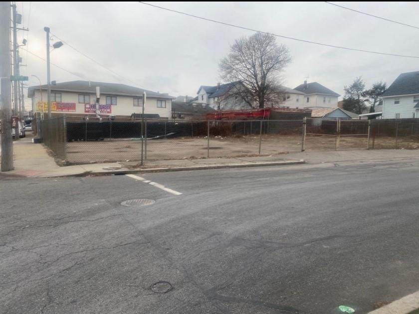 109 Cumerford Street - Photo 1