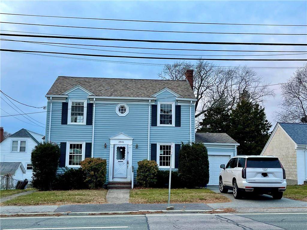 2941 Pawtucket Avenue - Photo 1