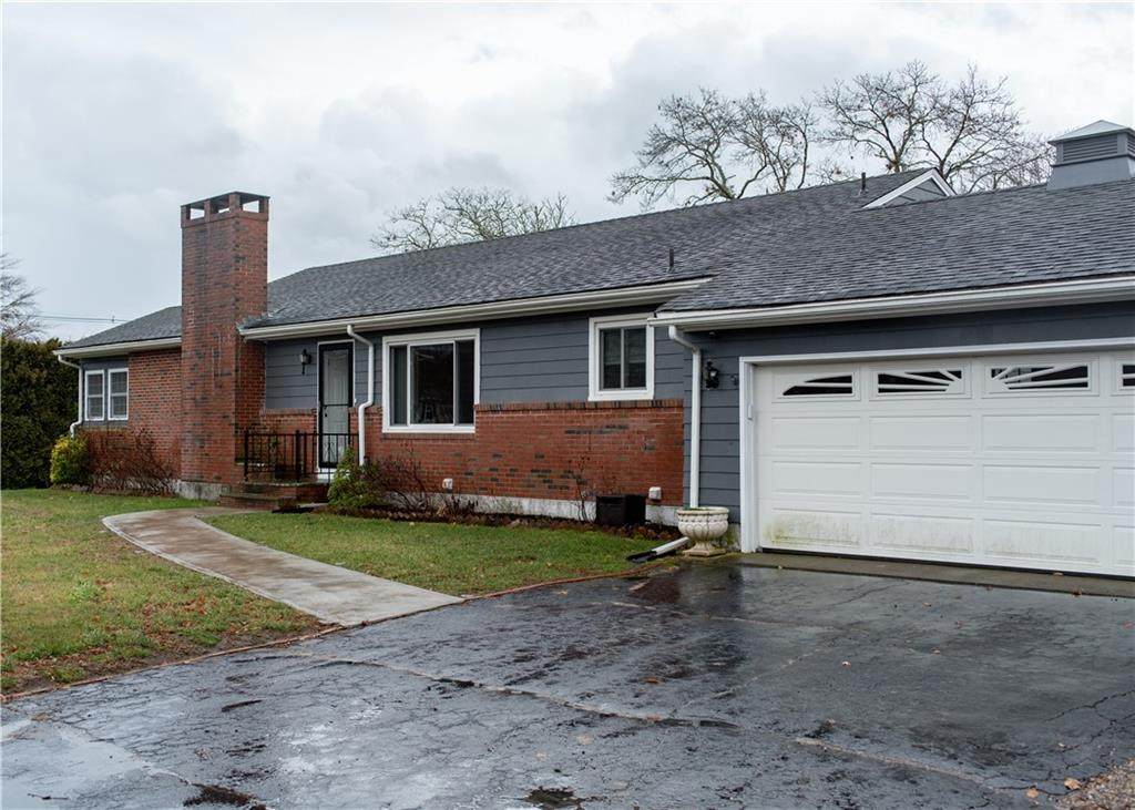4 South Drive - Photo 1