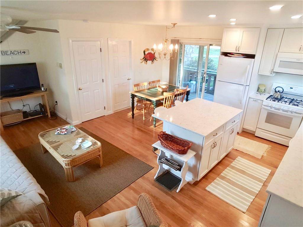 152 Tuckerman Avenue - Photo 1