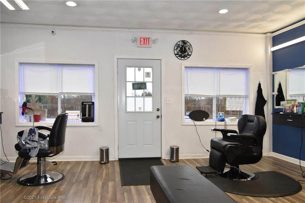 628 Dyer Avenue - Photo 1