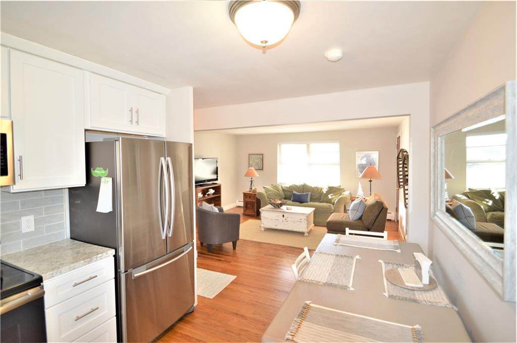70 Carroll Avenue - Photo 1