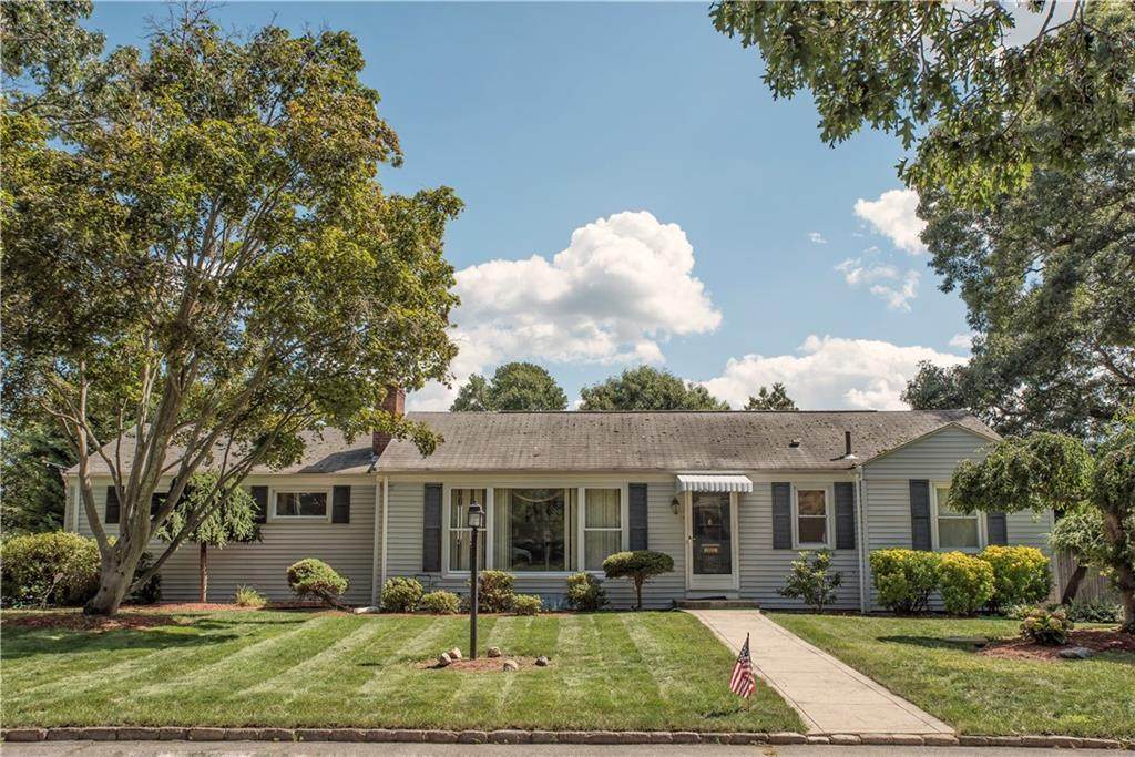 6 Ontario Avenue - Photo 1
