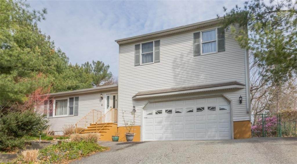 4 Pine Hill Drive - Photo 1