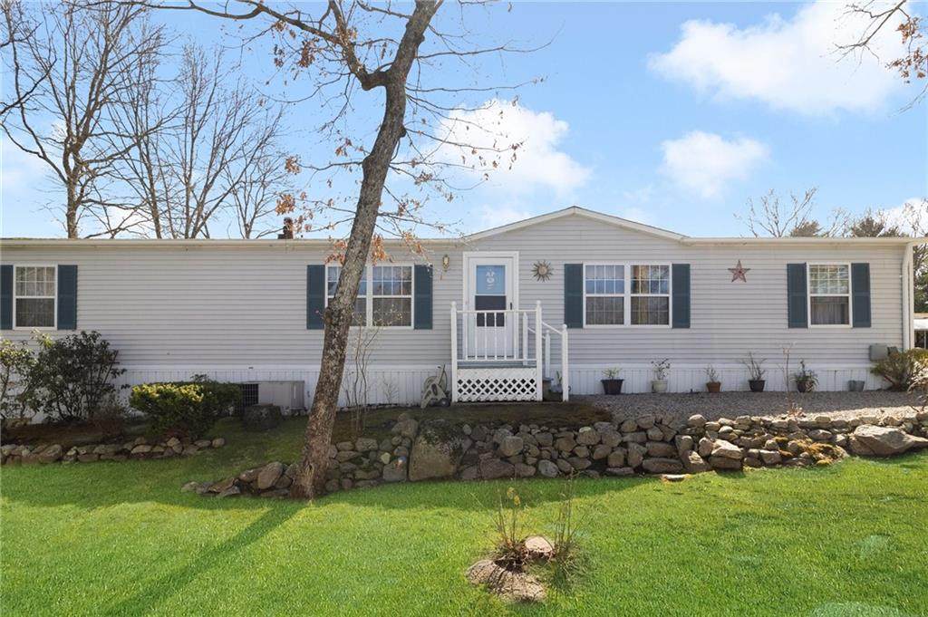 8 Five Elms Circle - Photo 1