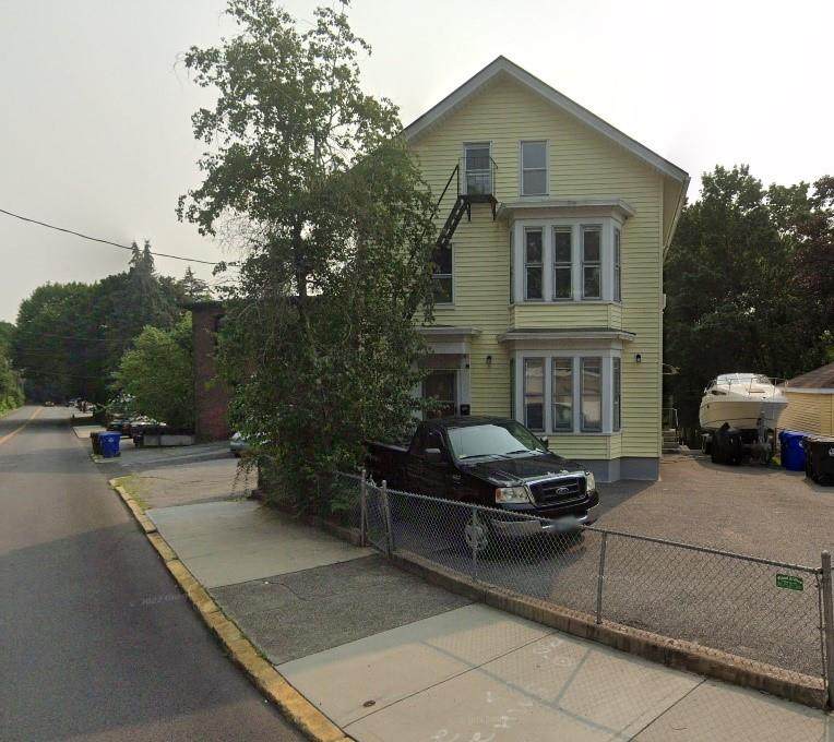 757 High Street - Photo 1
