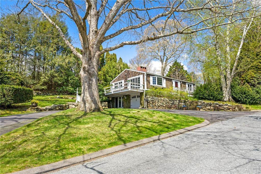 90 Wright Avenue - Photo 1
