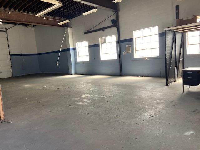 190 Newport Avenue - Photo 1