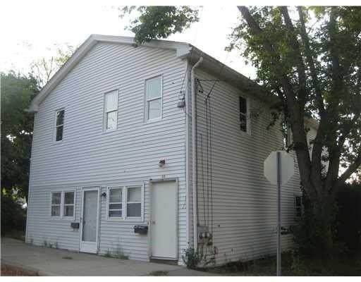 53 Borden Avenue - Photo 1