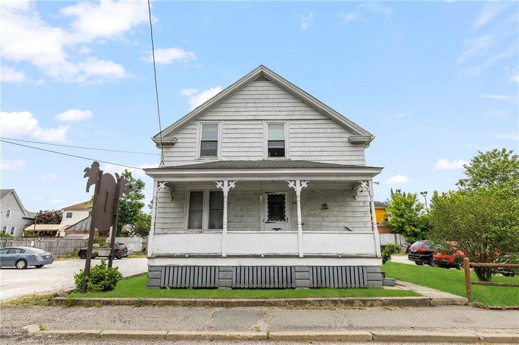 311 Metacom Avenue - Photo 1