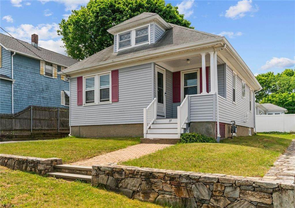 77 Hazelwood Avenue - Photo 1