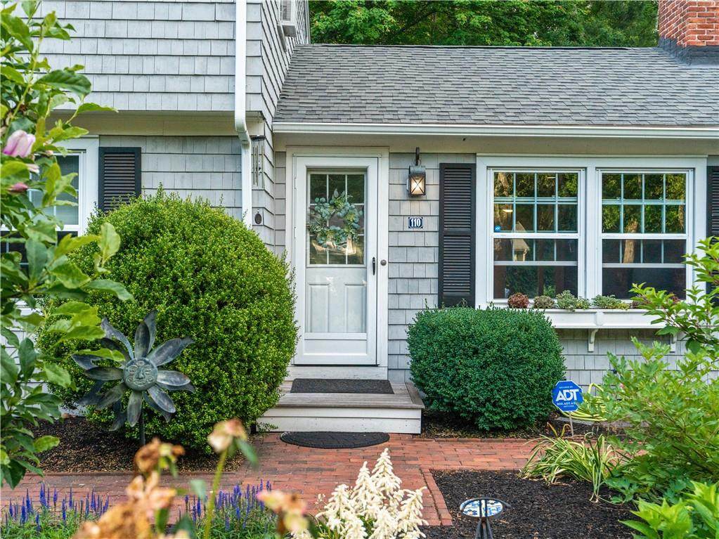 110 Chestnut Drive - Photo 1