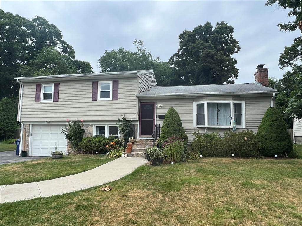 32 Damon Avenue - Photo 1