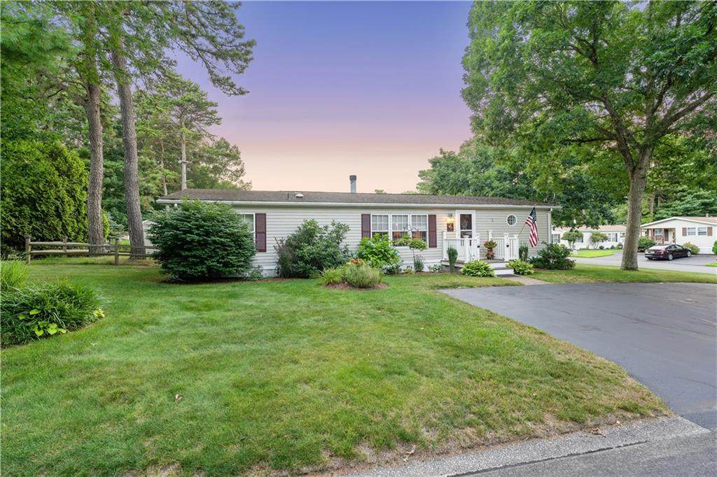 9 Sandra Circle - Photo 1