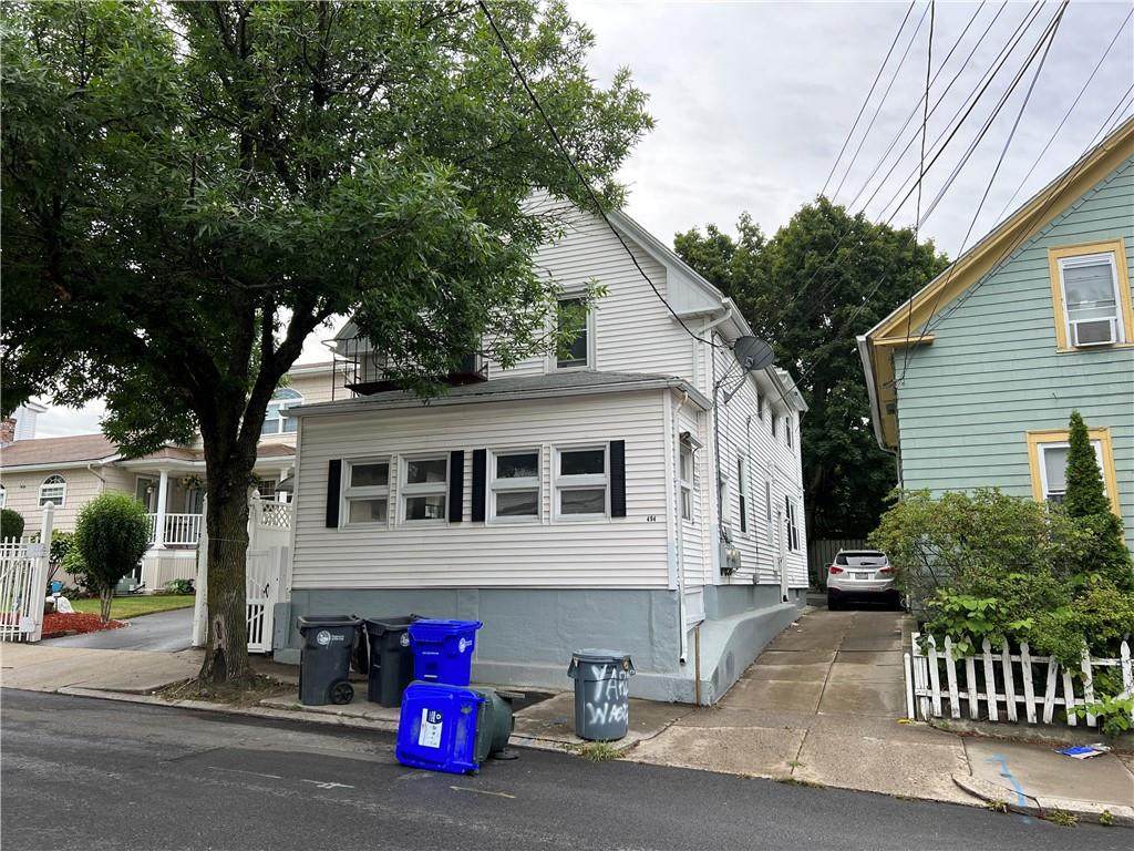 494 Union Avenue - Photo 1