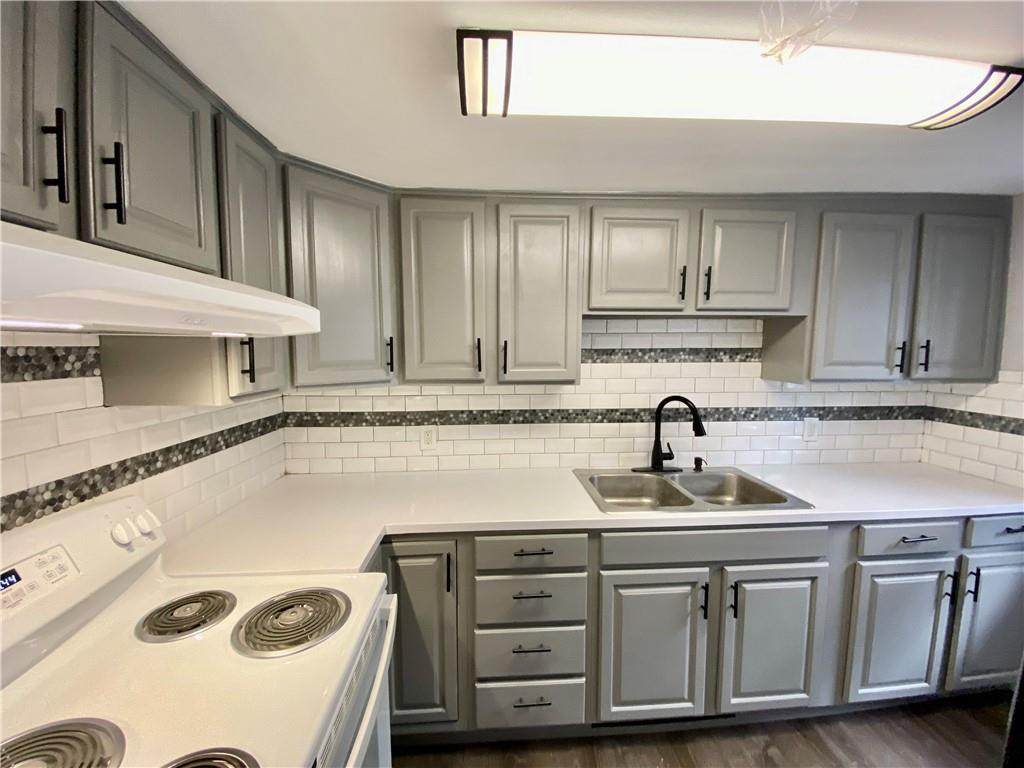 130 Spring Street - Photo 1