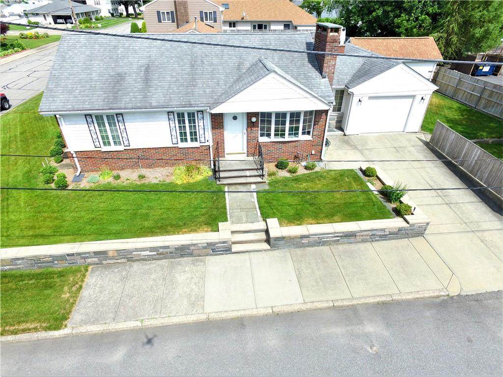 210 Annie Street - Photo 1