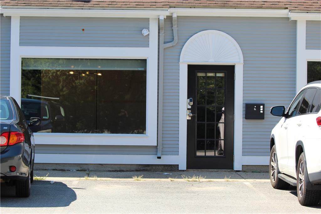 510 East Main Road - Photo 1