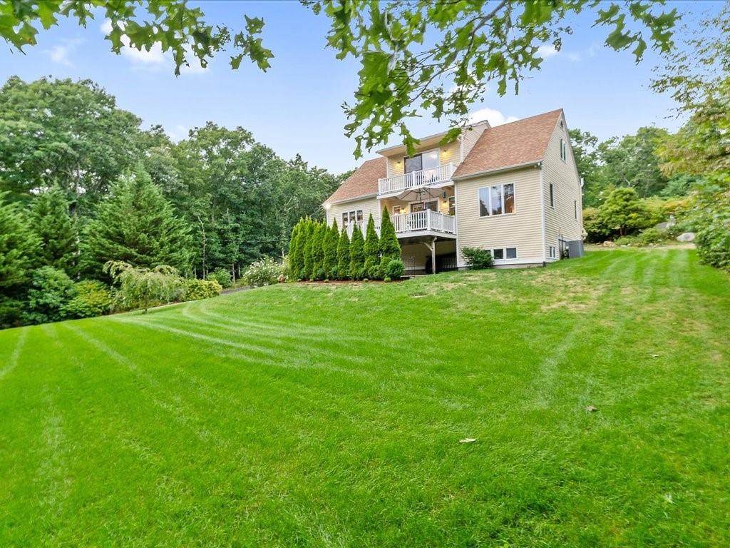 15 Boulder View Drive - Photo 1