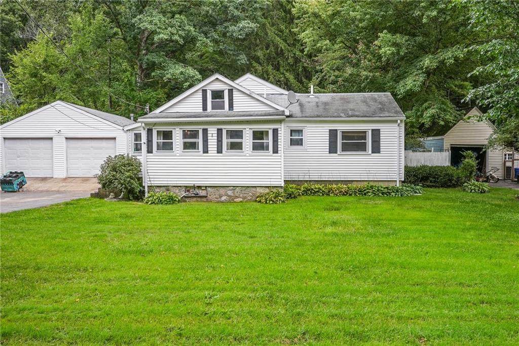 1032 Providence Pike - Photo 1