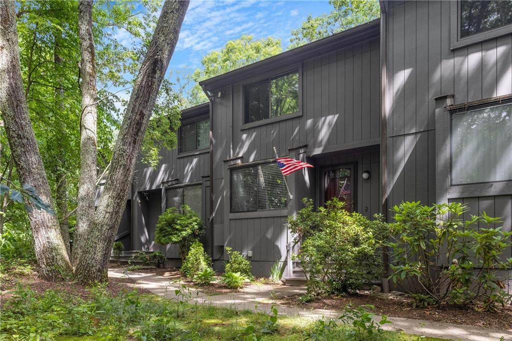 5 Wake Robin Road - Photo 1