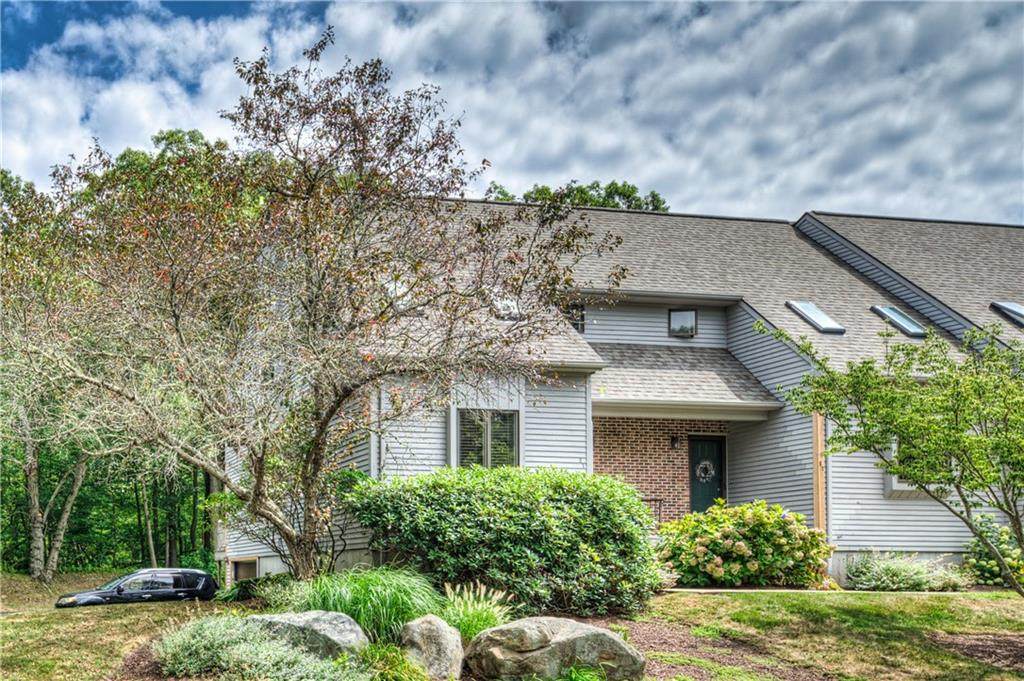 320 Westmoreland Street - Photo 1